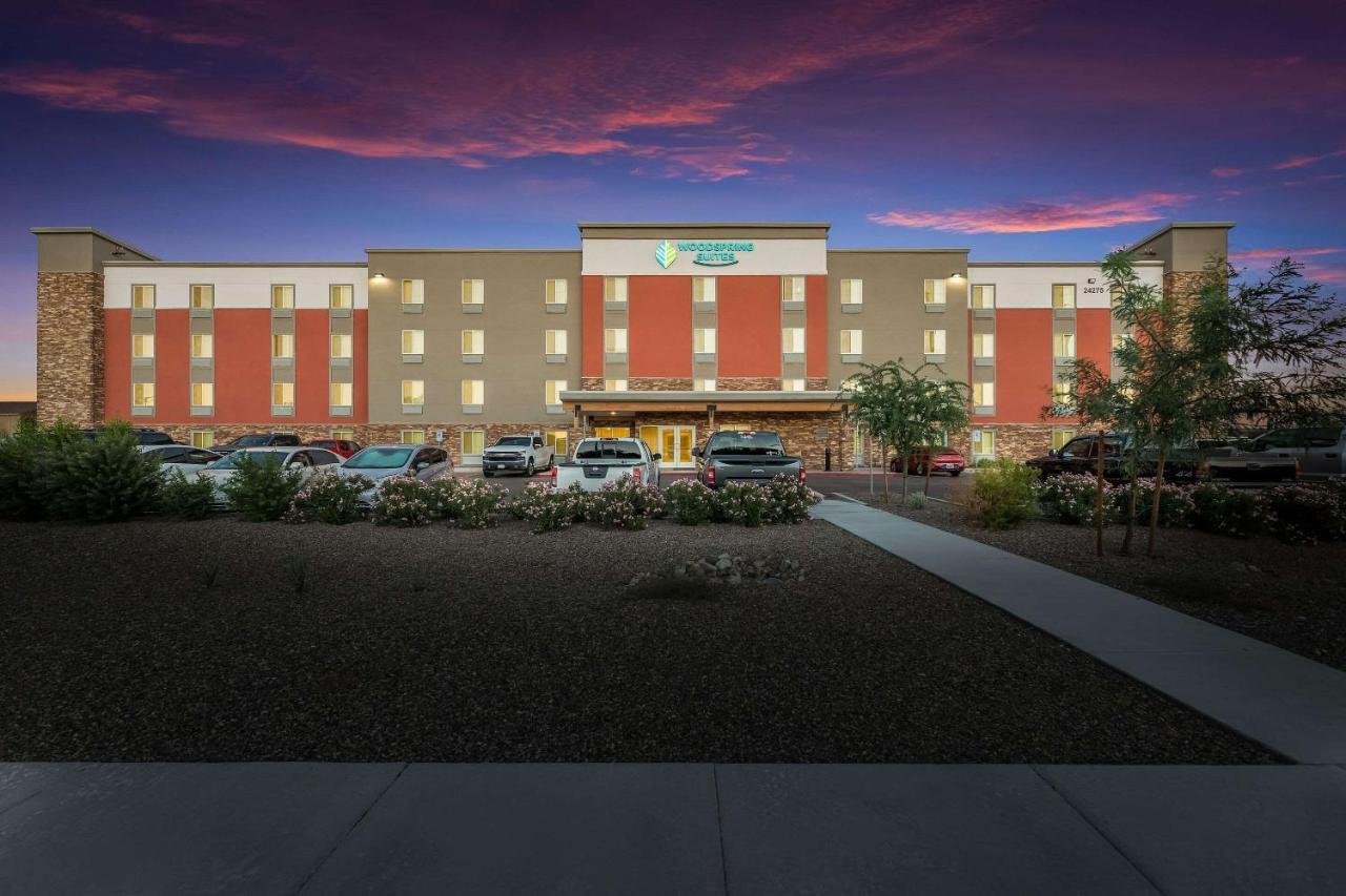 Woodspring Suites Phoenix-Deer Valley Екстериор снимка